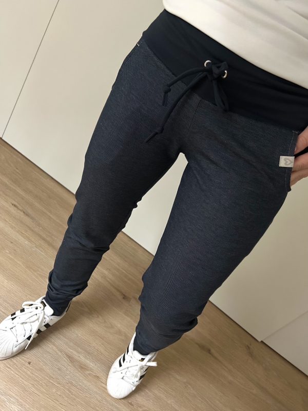 BC1E3A1A-A7DC-4D48-A6E4-4711CAADB3EB