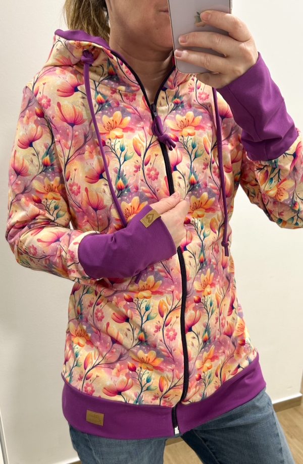 8AB0860F-11CD-47B6-926C-CA56ABD3B23C