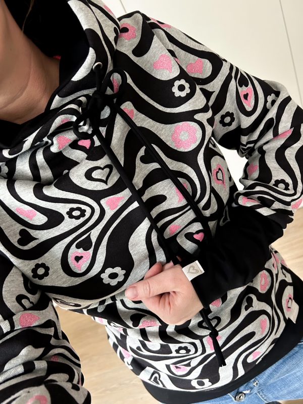 FF9E80CA-5D6F-43B6-BC71-66D097D71612