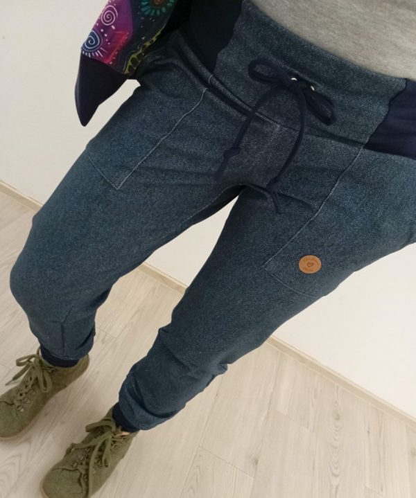 1343A126-AA1B-45FA-BA32-44610C3C5A5C