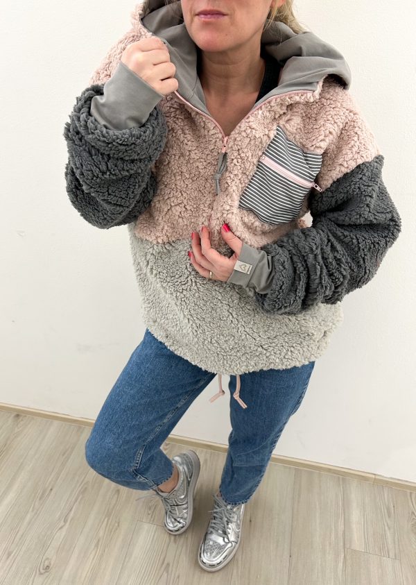 5447D508-4CE9-4B83-AA77-28CB0632BB98 5447D508-4CE9-4B83-AA77-28CB0632BB98